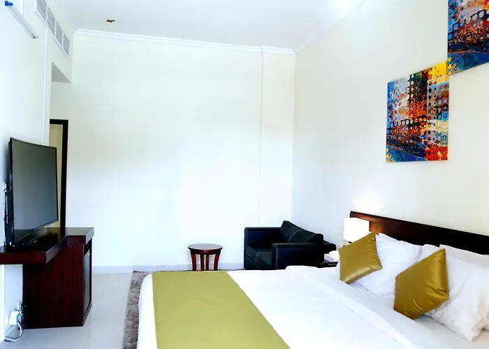 Grand Square Hotel